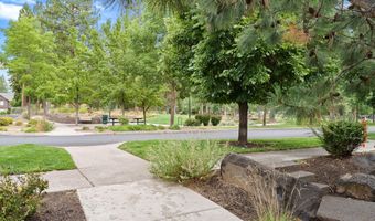 1553 NW Lewis St, Bend, OR 97703