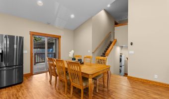 303 S MARINE St, Rockaway Beach, OR 97136