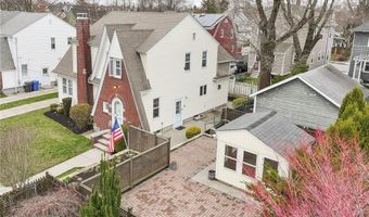28 Rosewood Ave, Cranston, RI 02905