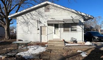 307 E Elm St, Glasco, KS 67445