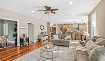 119 Bengal Blvd, Barnegat, NJ 08005