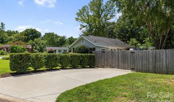 3123 Edsel Pl, Charlotte, NC 28205