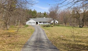 66 Lyford Rd, Brookfield, NH 03872