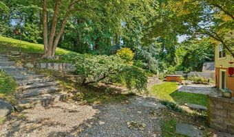 6102 GALLERY St, Bowie, MD 20720