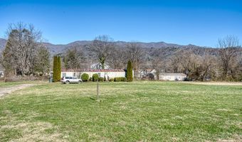 385 Aquone, Andrews, NC 28901