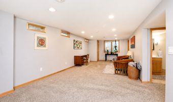 3412 Ontario St, Ames, IA 50014