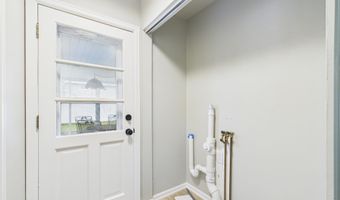 1316 MONTCLAIRE Ct, Appleton, WI 54915