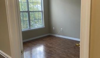 15620 EVERGLADE Ln 302, Bowie, MD 20716