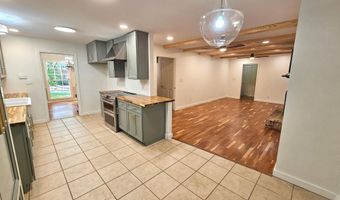 615 Kings Rd, Athens, GA 30606