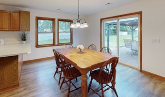 20 Hickory St, Danbury, CT 06810