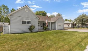 742 Fort Hall Ave, American Falls, ID 83211