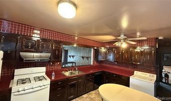 17009 Arlington Ave, Allen Park, MI 48101