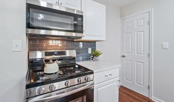 4224 SOUTHERN Ave SE, Washington, DC 20019