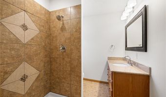 1000 N Kuney St, Abilene, KS 67410