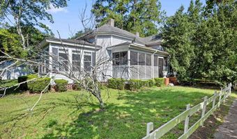 414 S Hutchinson Ave, Adel, GA 31620
