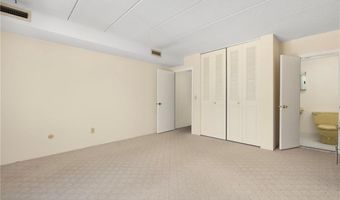 143 Hoffman Ave 205, Cranston, RI 02920