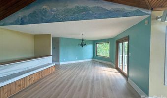 377 Upper Grassy Branch Rd, Asheville, NC 28805