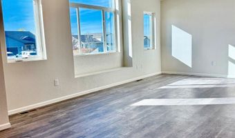 833 Ridgeview St, Belle Fourche, SD 57717