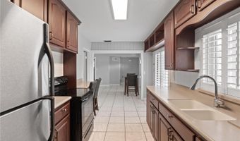 985 LAS FLORES Way, Orlando, FL 32804