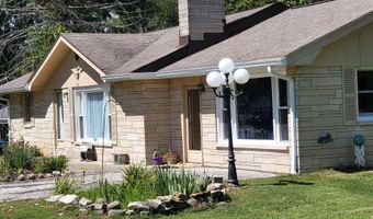 1949 Sunny Acres Dr Dr, Bedford, IN 47421