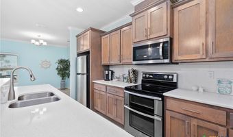1074 S Bay St, Aransas Pass, TX 78336