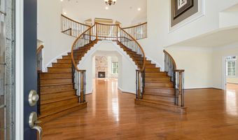42115 PLEASANT FOREST Ct, Ashburn, VA 20148