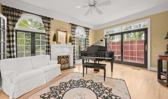 100 ASQUITHOAKS Ln, Arnold, MD 21012