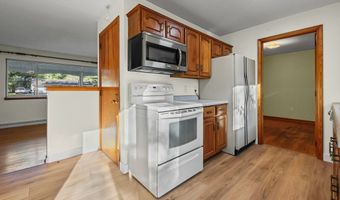 10666 Wilma Ave NE, Alliance, OH 44601