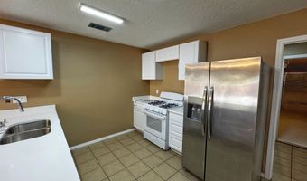 923 TELSTAR Loop NW, Albuquerque, NM 87121