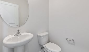 1040 Misty Creek Dr, Aberdeen, NC 28315