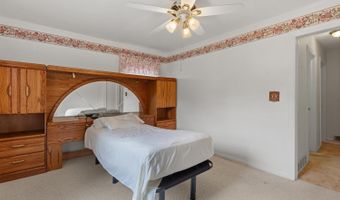 822 Croswell, Adrian, MI 49221