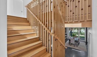 4061 Thornoaks Dr, Ann Arbor, MI 48104