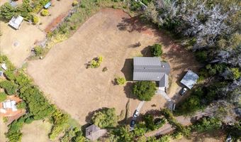 1365 Piiholo Rd, Makawao, HI 96768
