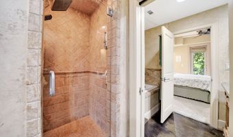5055 Addison Cir 426, Addison, TX 75001