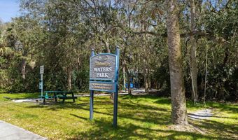 181 SYLVAN Dr, Atlantic Beach, FL 32233