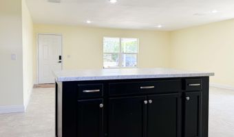 25304 NE Fuqua Cir, Altha, FL 32421