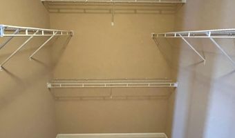 812 LONG Dr 812-F, Aberdeen, MD 21001