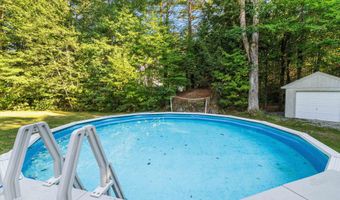 34 Chestnut Dr, Allenstown, NH 03275