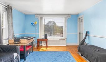 106 Pleasant St, Cranston, RI 02910