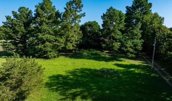 55 Hall Dr, Batesville, AR 72501