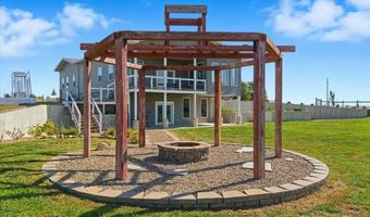 1705 WHITNEY St, Atlantic, IA 50022