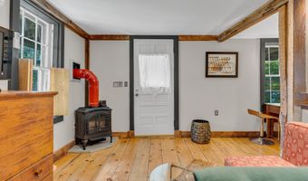 6 Spring St, Chester, CT 06412