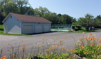 15 Hammersmith Rd 33, Newport, RI 02840