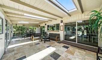 10494 Meadow Glen Way E, Escondido, CA 92026