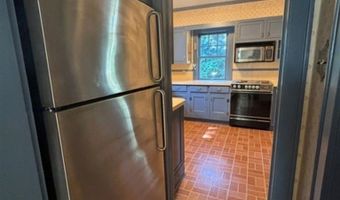 950 Merriman Rd, Akron, OH 44303