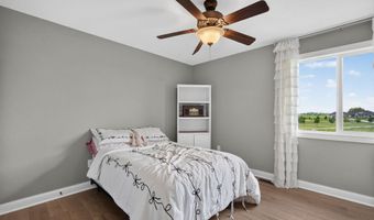 5215 Windrose Ln, Ames, IA 50014