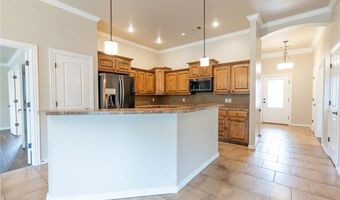 2001 Yukon Dr, Barling, AR 72923