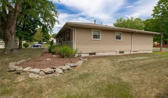 2505 Vollmer Dr, Austintown, OH 44511