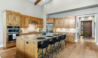 61333 Kindle Rock Loop, Bend, OR 97702