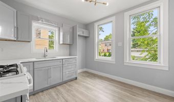 127 W 51ST St, Bayonne, NJ 07002